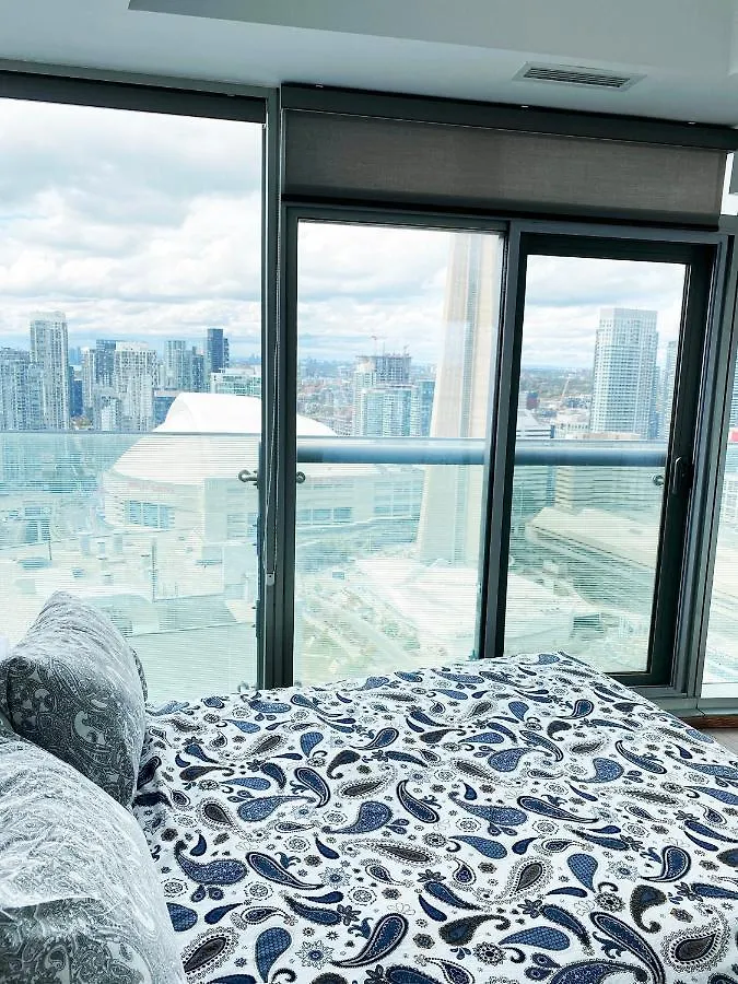 iHost Suites Ice Condo Toronto 0*,  Canada