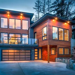 luxury-4bed-3-bath-home-in-west-saanich.hotels-victoria.net/
